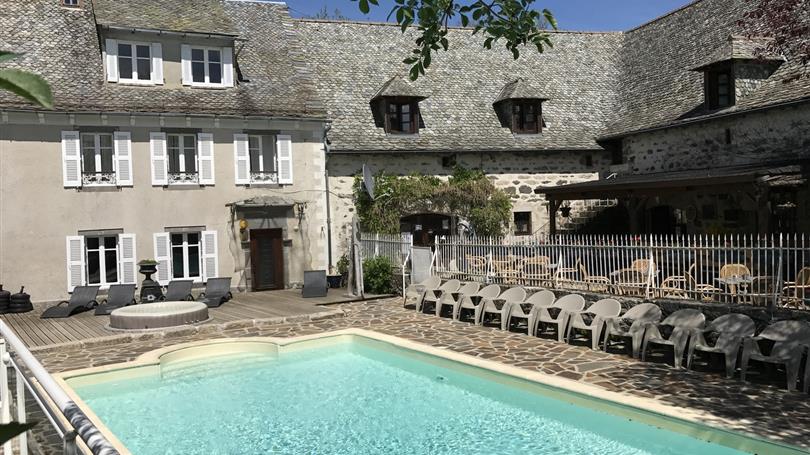 Le Clos de Banes - Chambres d'hotes et camping Aveyron