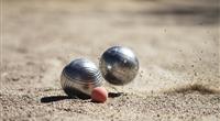 Partie de petanque au Clos de Banes entre Rodez et Aurillac