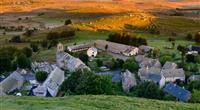 Village de Marchastel dans l'Aubrac - Clos de Banes