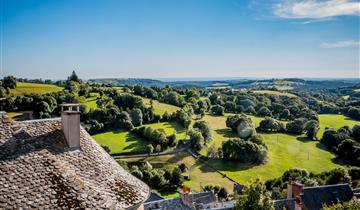 Vue sur le village Laguiole - Clos de Banes
