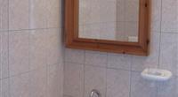 Toilettes chambre double avec lit superposes - Clos de Banes