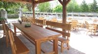 Terrasse couverte au Clos de Banes