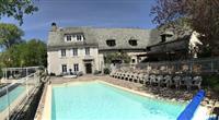 Piscine ensoleillé - Clos de Banes