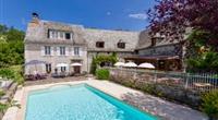 Piscine ensoleillé - Clos de Banes